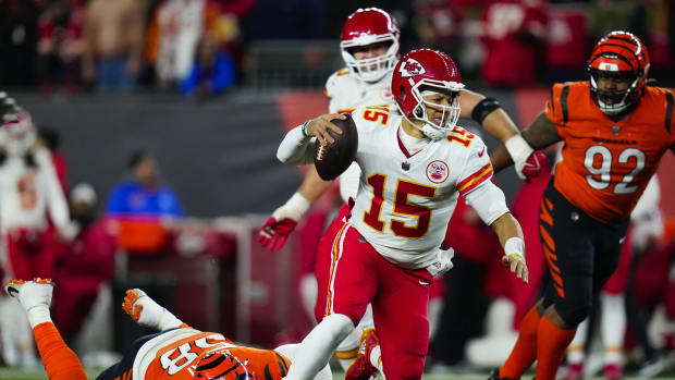 Dec 4, 2022; Cincinnati, Ohio, USA; Cincinnati Bengals defensive end Joseph Ossai (58) sacks Kansas City Chiefs quarterback Patrick Mahomes (15) on third down to force a long field goal attempt in the fourth quarter of a Week 13 NFL game at Paycor Stadium. Mandatory Credit:Sam Greene-USA TODAY Sports